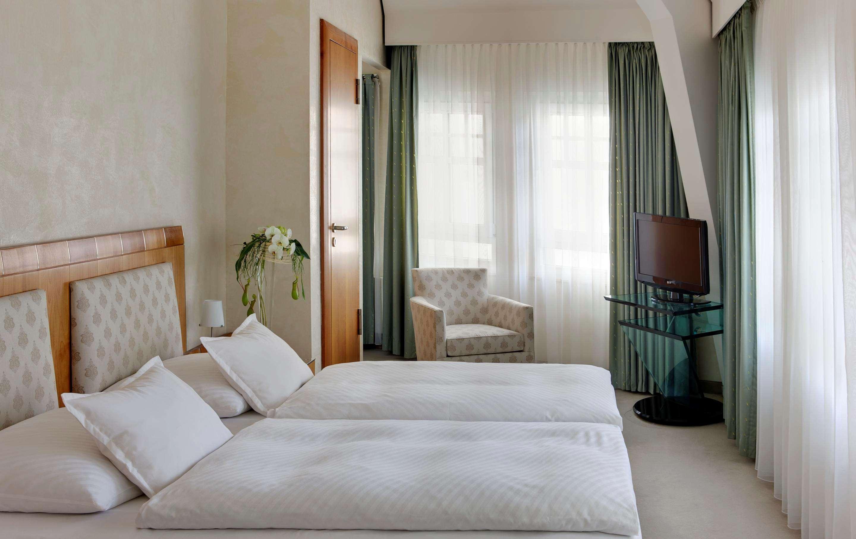 Dorint Hotel Esplanade Jena Quarto foto